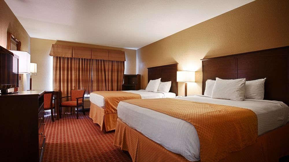 Quality Inn & Suites Carthage Ngoại thất bức ảnh